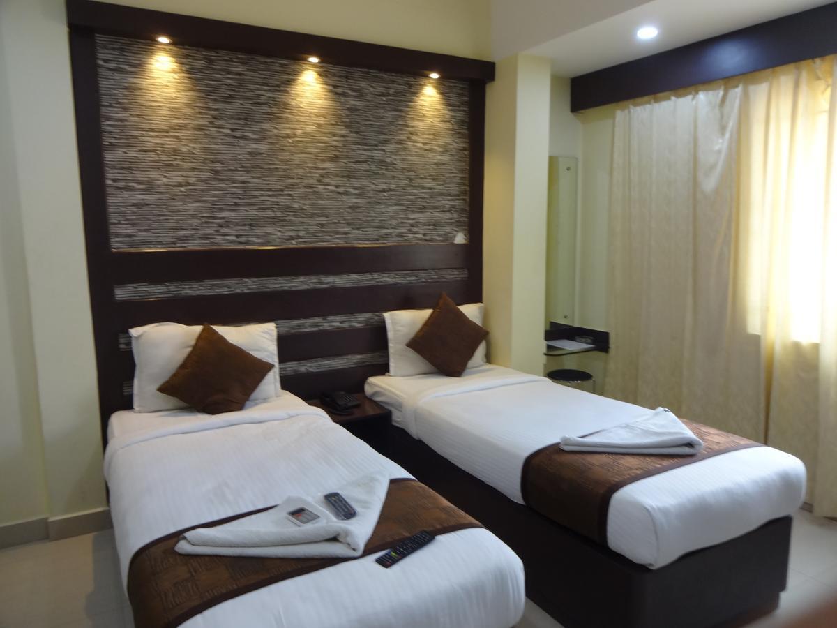Hotel White Mount Chennai Bagian luar foto