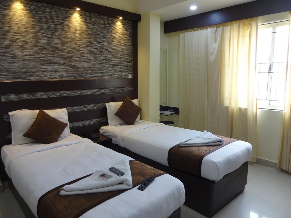 Hotel White Mount Chennai Bagian luar foto