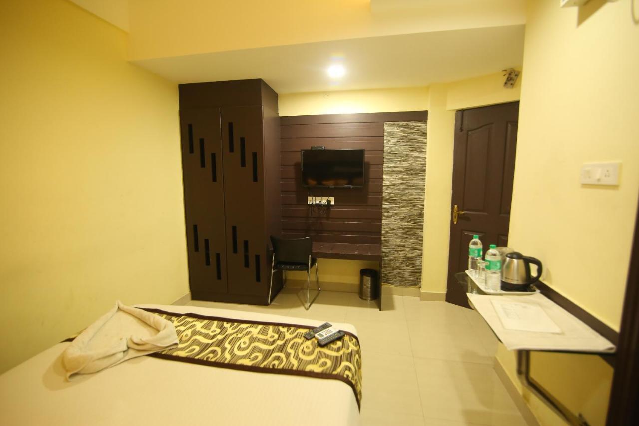 Hotel White Mount Chennai Bagian luar foto