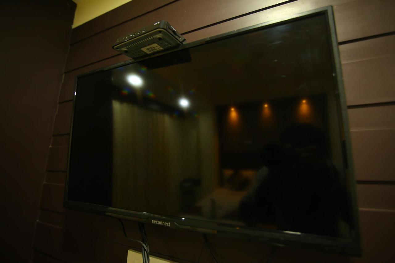 Hotel White Mount Chennai Bagian luar foto
