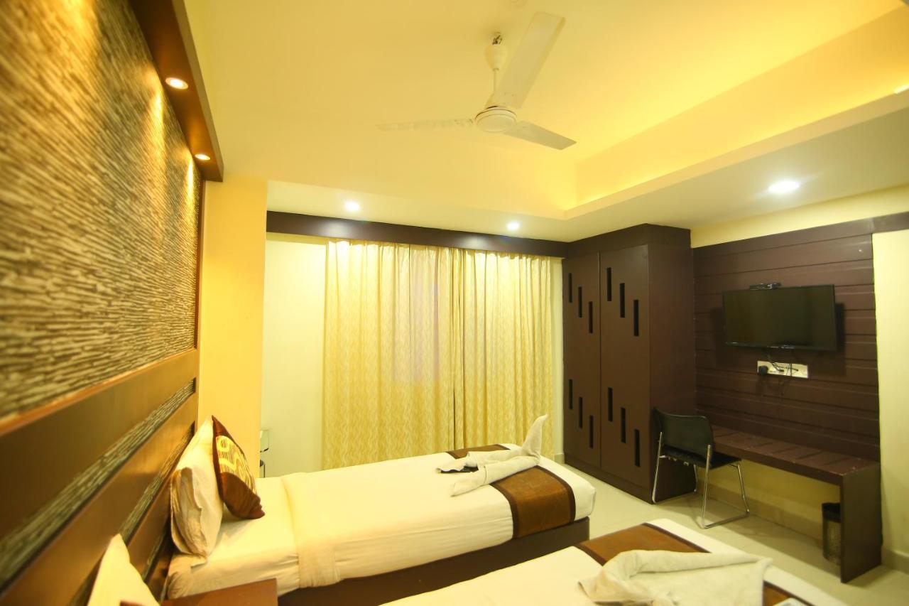 Hotel White Mount Chennai Bagian luar foto